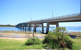Pelicans Motel San Remo